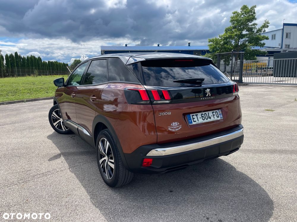 Peugeot 3008 PureTech 130 Stop & Start GPF Allure Business-Paket - 18