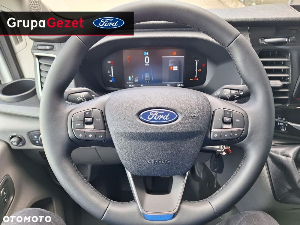 Ford Transit - 4