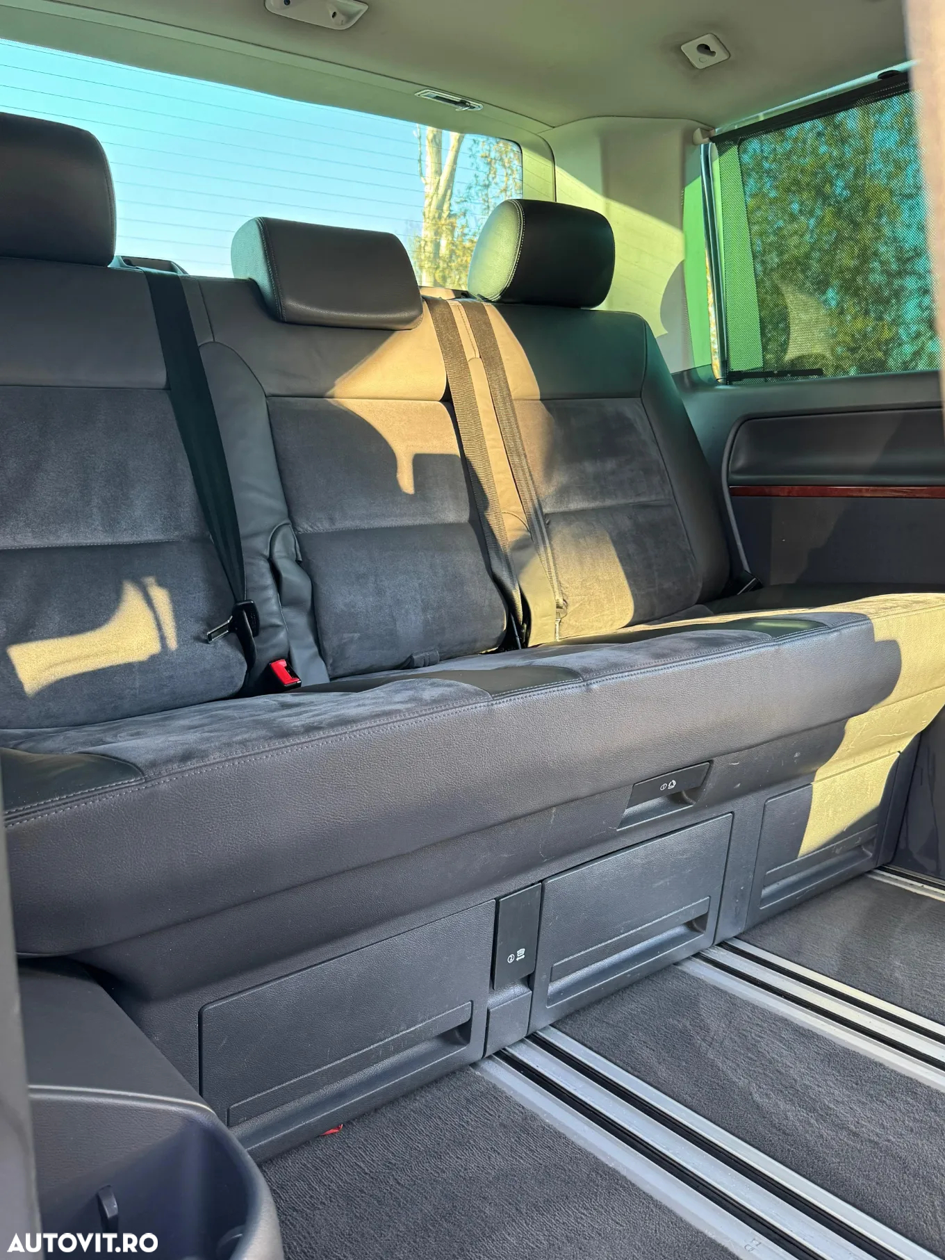 Volkswagen Transporter - 21