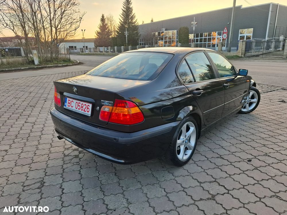 BMW Seria 3 318i Aut. Edition Exclusive - 4