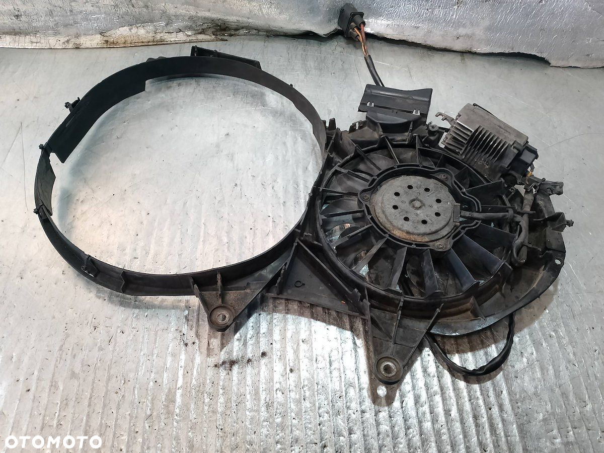 WENTYLATOR CHŁODNICY AUDI A4 B6 2.5 TDI - 5
