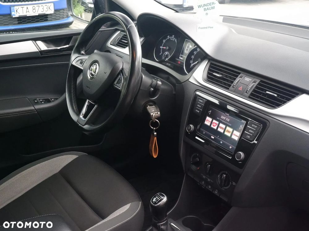 Skoda RAPID 1.0 TSI Ambition - 29