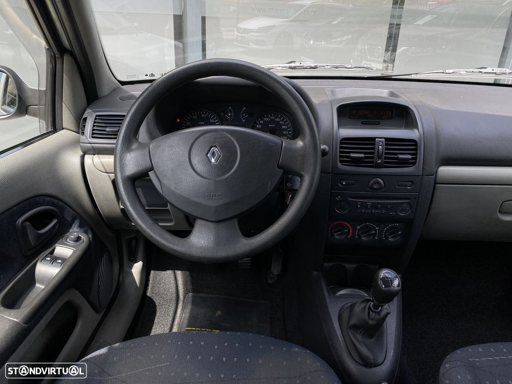 Renault Clio 1.2 16V Expression - 5