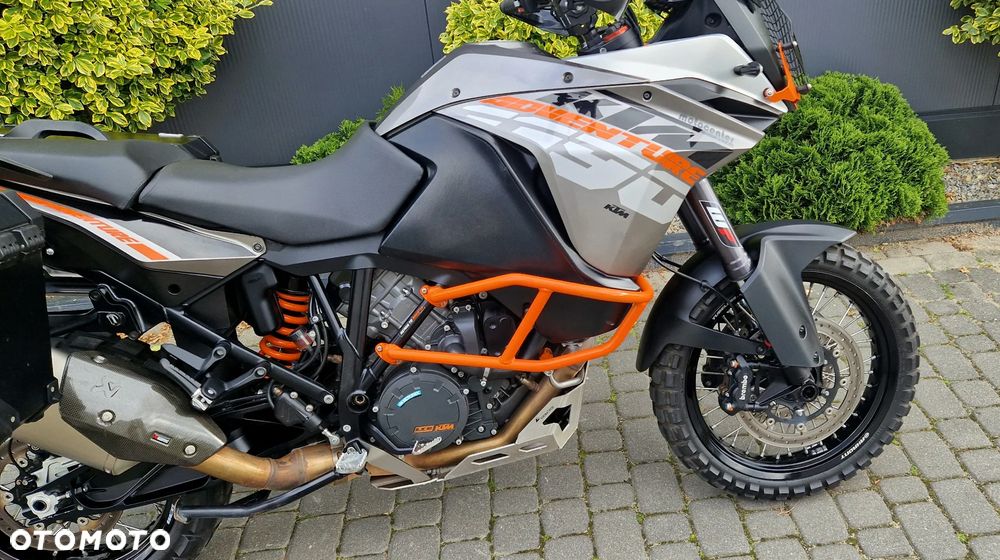 KTM Adventure - 21