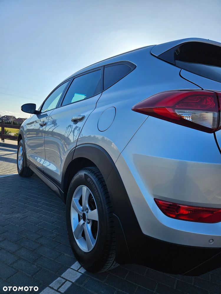 Hyundai Tucson 1.6 GDI BlueDrive Comfort 2WD - 10