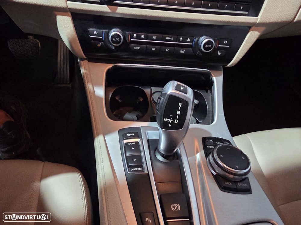 BMW 525 d Line Luxury Auto - 14
