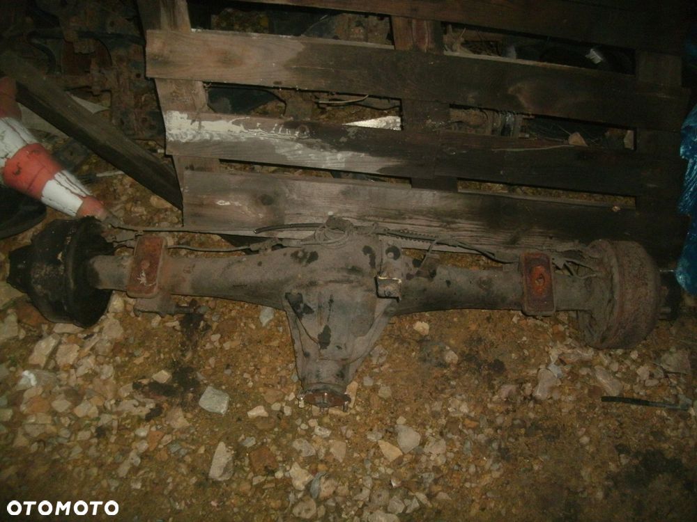 most tylny dyfer kia k2500 k2700 komplet - 1