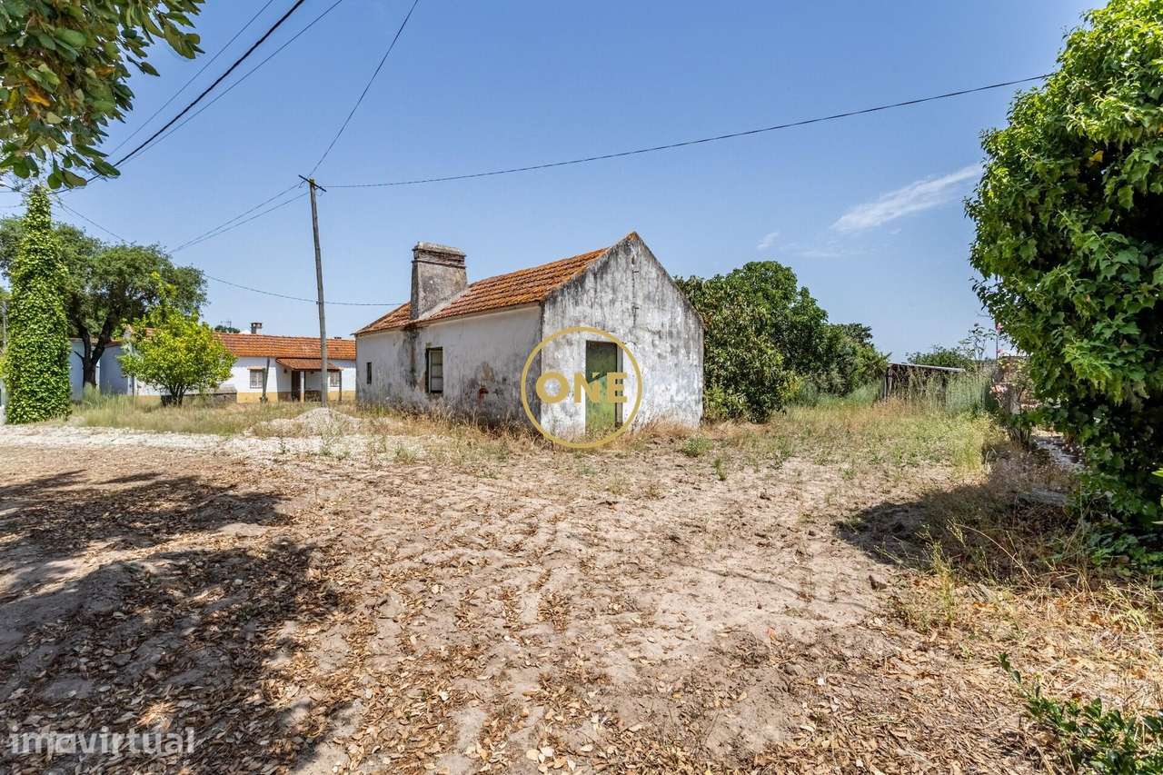 Moradia para recuperar | Terreno de 5.000 m2 | Junto à Barragem de Mag - Grande imagem: 4/25