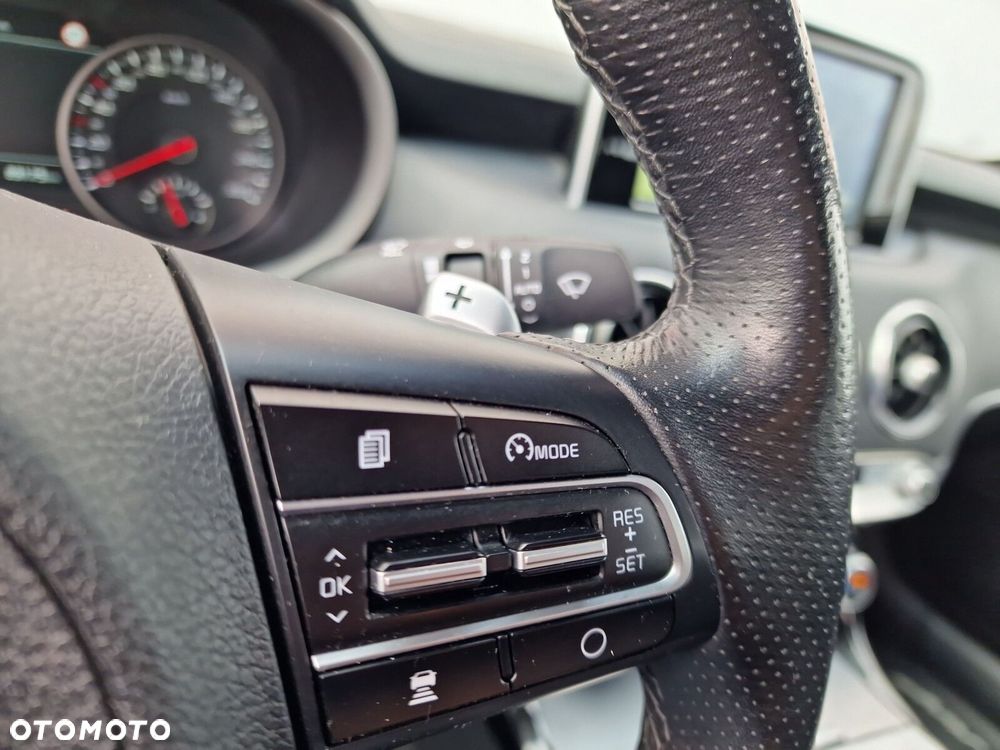 Kia Stinger 2.0 T-GDI GT Line - 27
