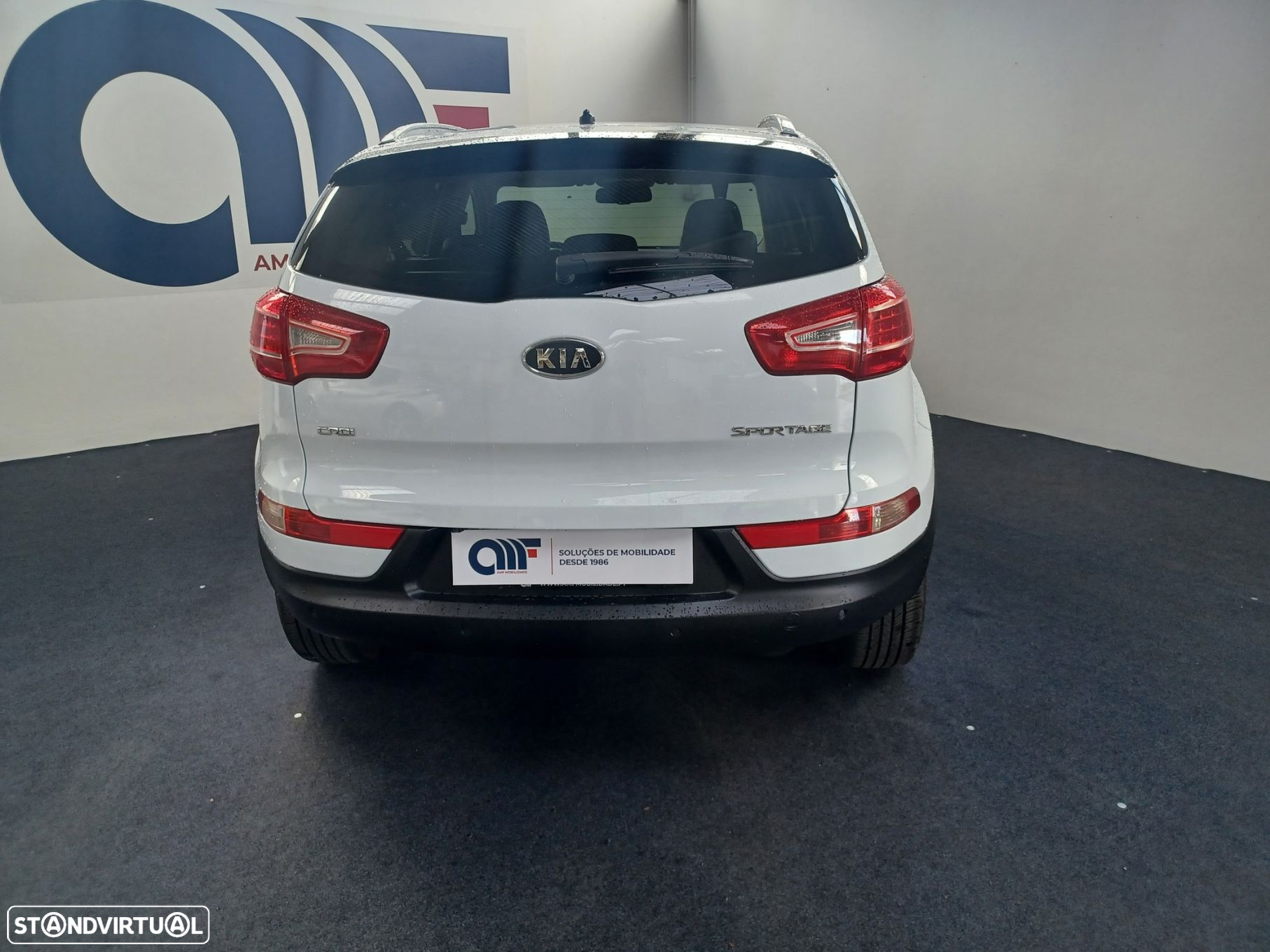 Kia Sportage 2.0 CRDI TX - 11