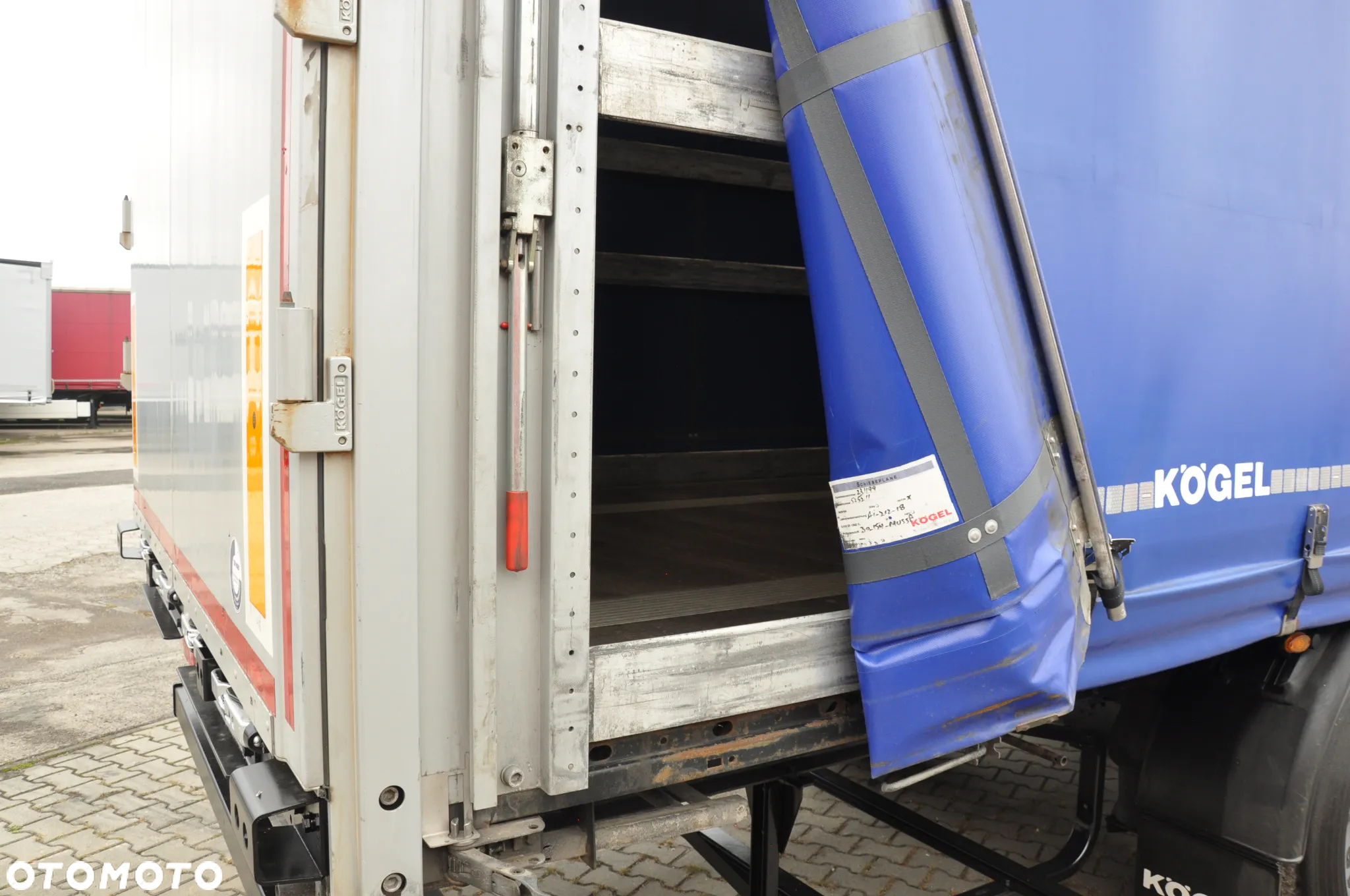 Kögel STANDARD LIGHT 5 720 kg SAF PODNOSZONA OŚ PODNOSZONY DACH KOSZ NA EP - 19