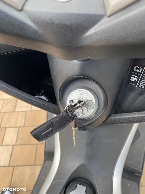 Yamaha NMAX - 2