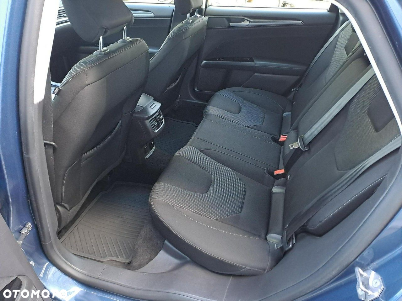 Ford Mondeo - 10