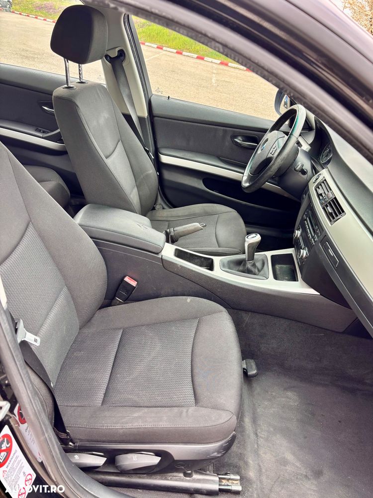 BMW Seria 3 320d DPF - 9