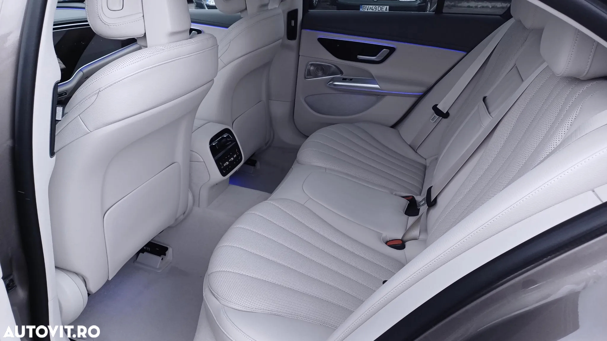Mercedes-Benz E 200 MHEV 4MATIC Aut. - 12