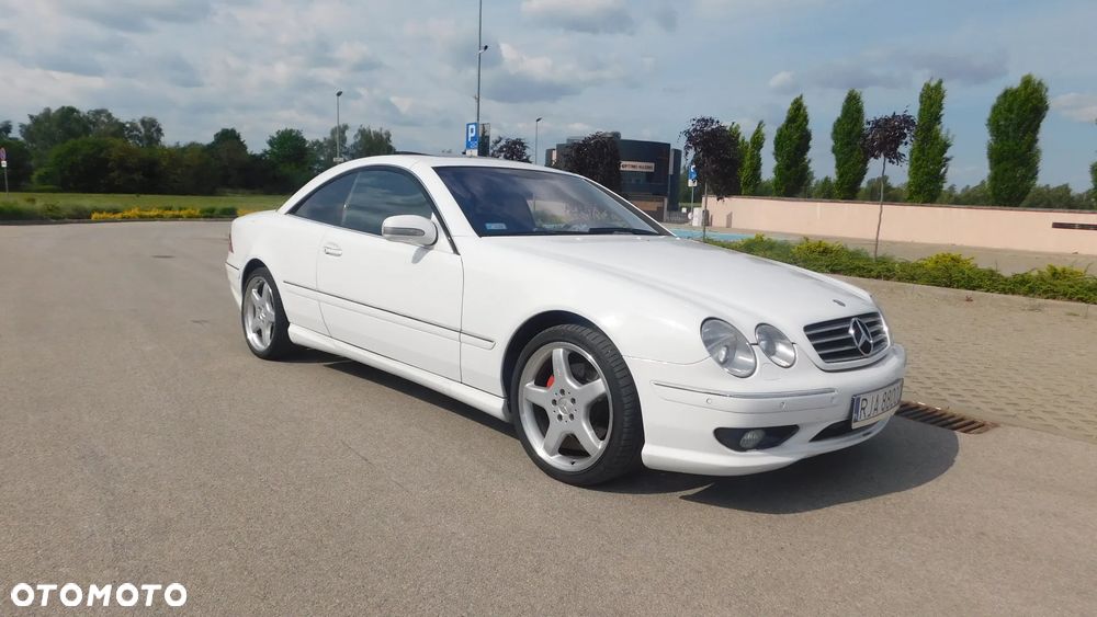 Mercedes-Benz CL 500 - 24