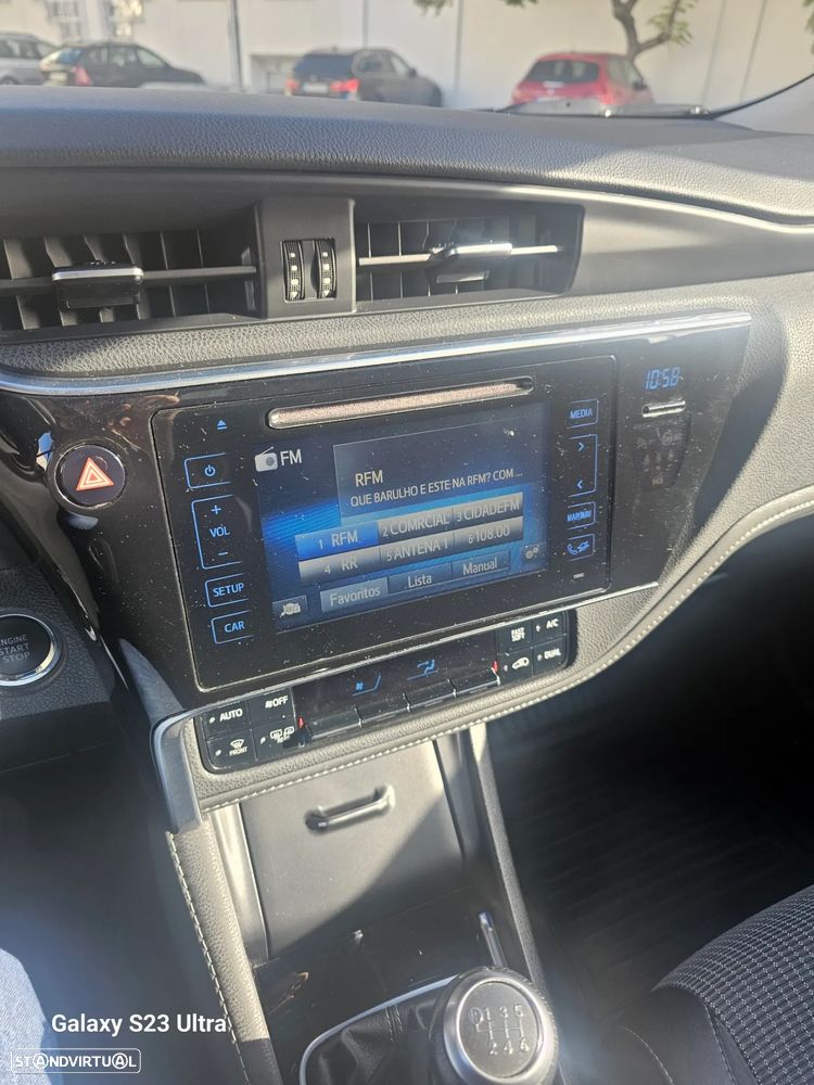 Toyota Auris 1.6 D-4D Exclusive+TSS - 7