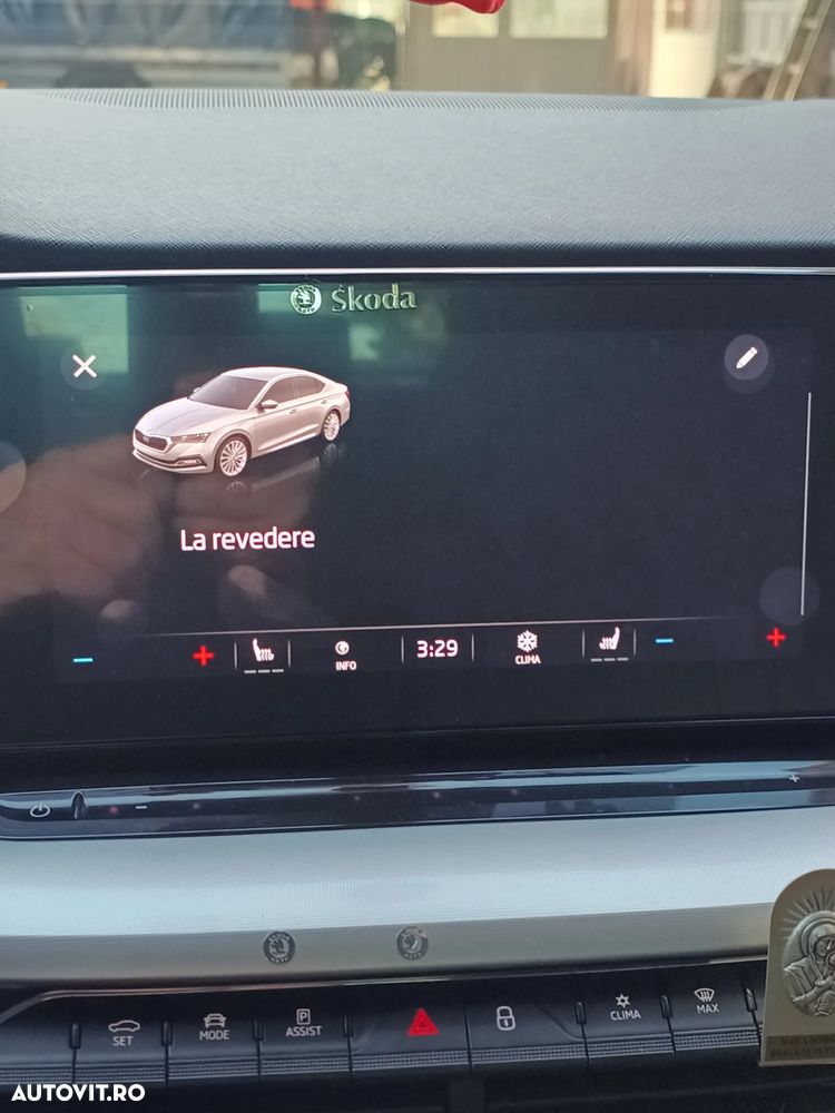 Skoda Octavia 2.0 TDI DSG Style - 17