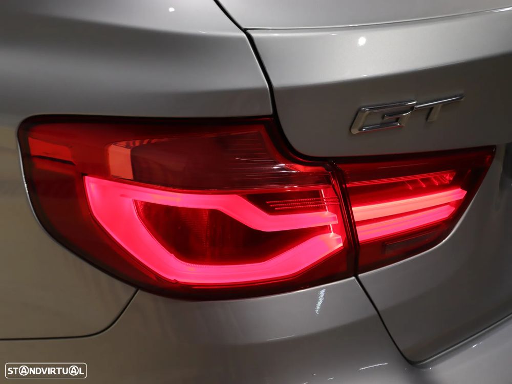 BMW 318 Gran Turismo d Auto Line Luxury - 35