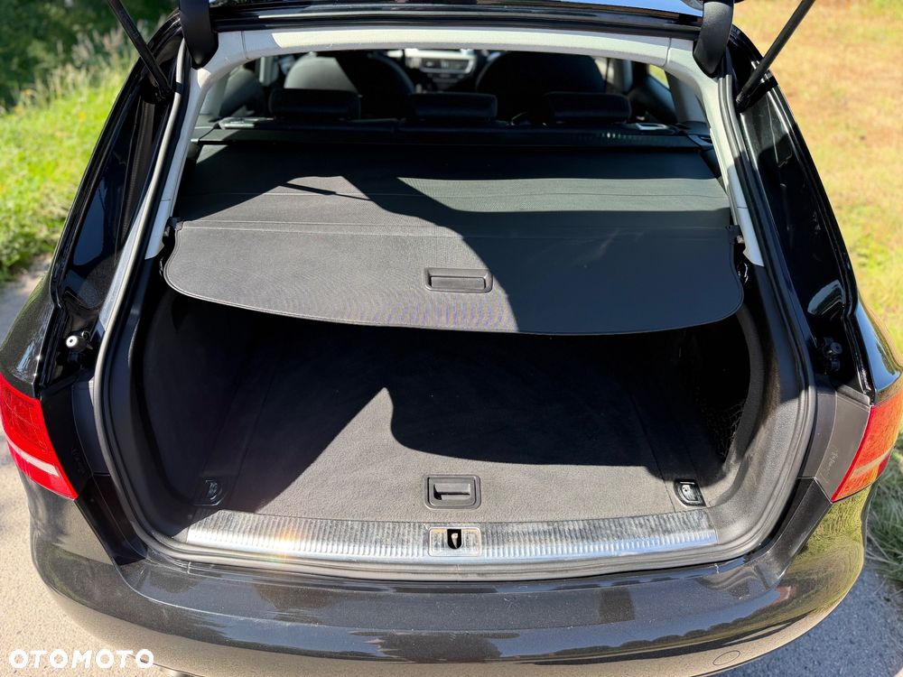 Audi A4 Avant 2.0 TDI DPF Ambition - 28