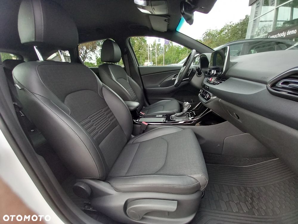 Hyundai i30 1.5 T-GDI 48V Smart DCT - 14