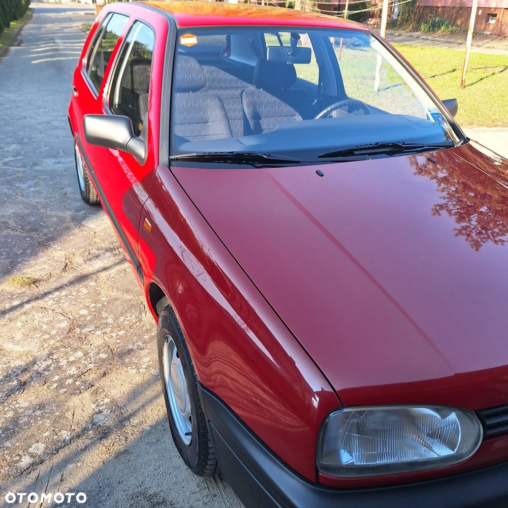 Volkswagen Golf - 4