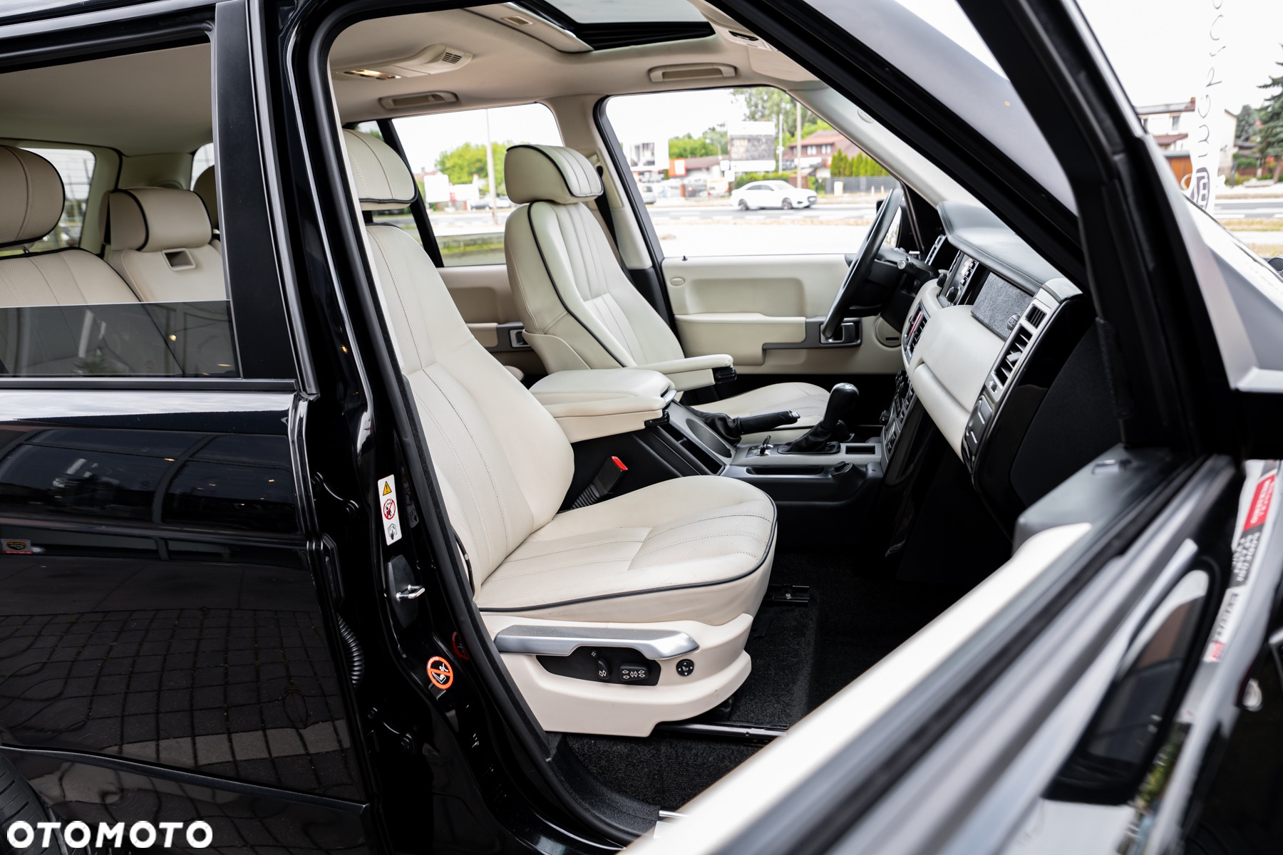 Land Rover Range Rover V8 Supercharged - 26