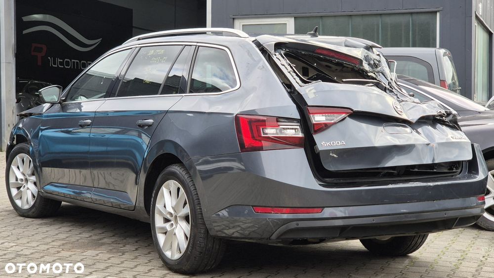 Skoda Superb 1.6 TDI DSG Ambition - 2