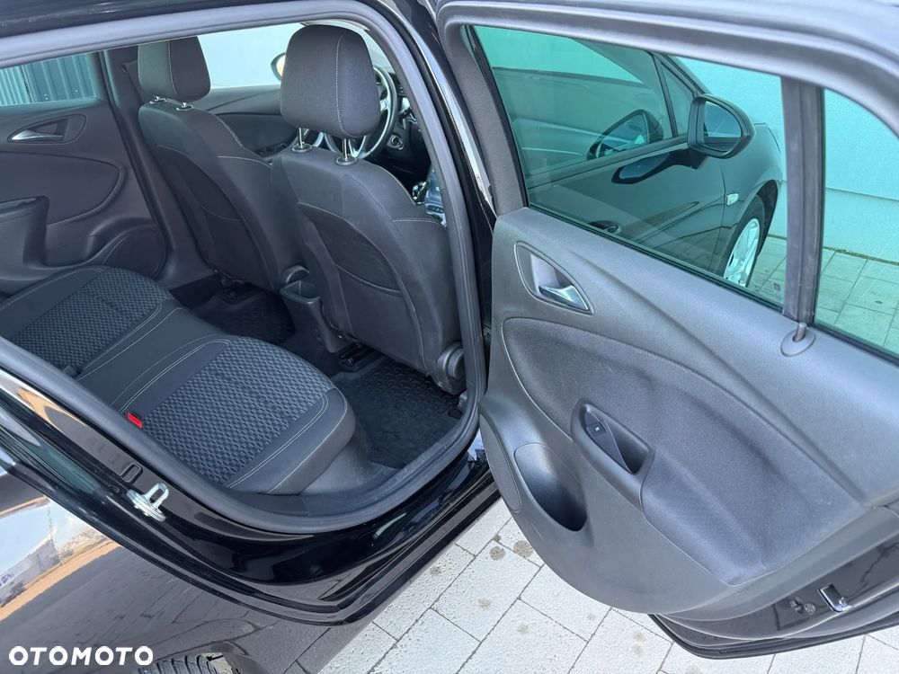 Opel Astra 1.6 D (CDTI) Start/Stop Innovation - 22