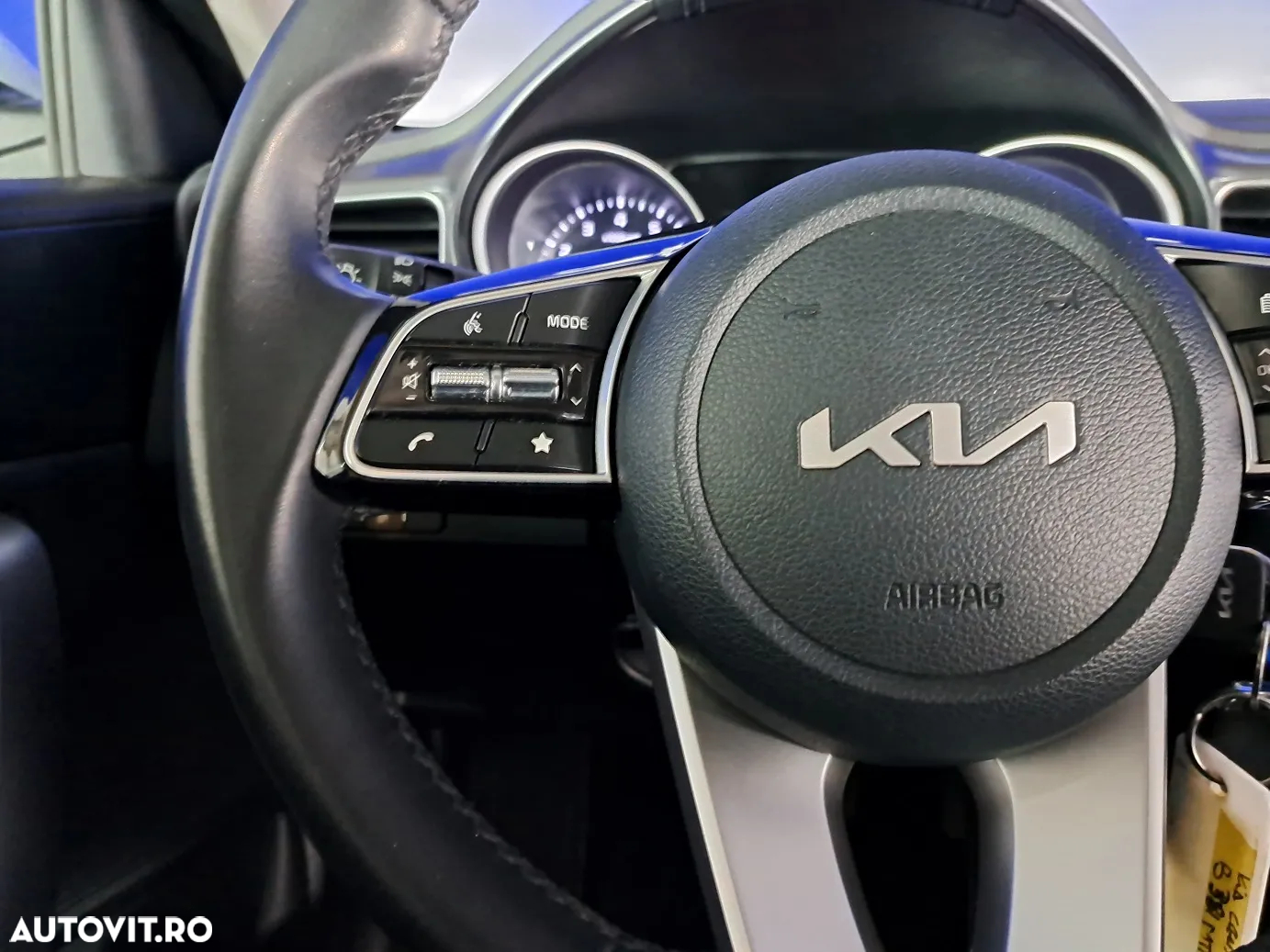 Kia Ceed - 12