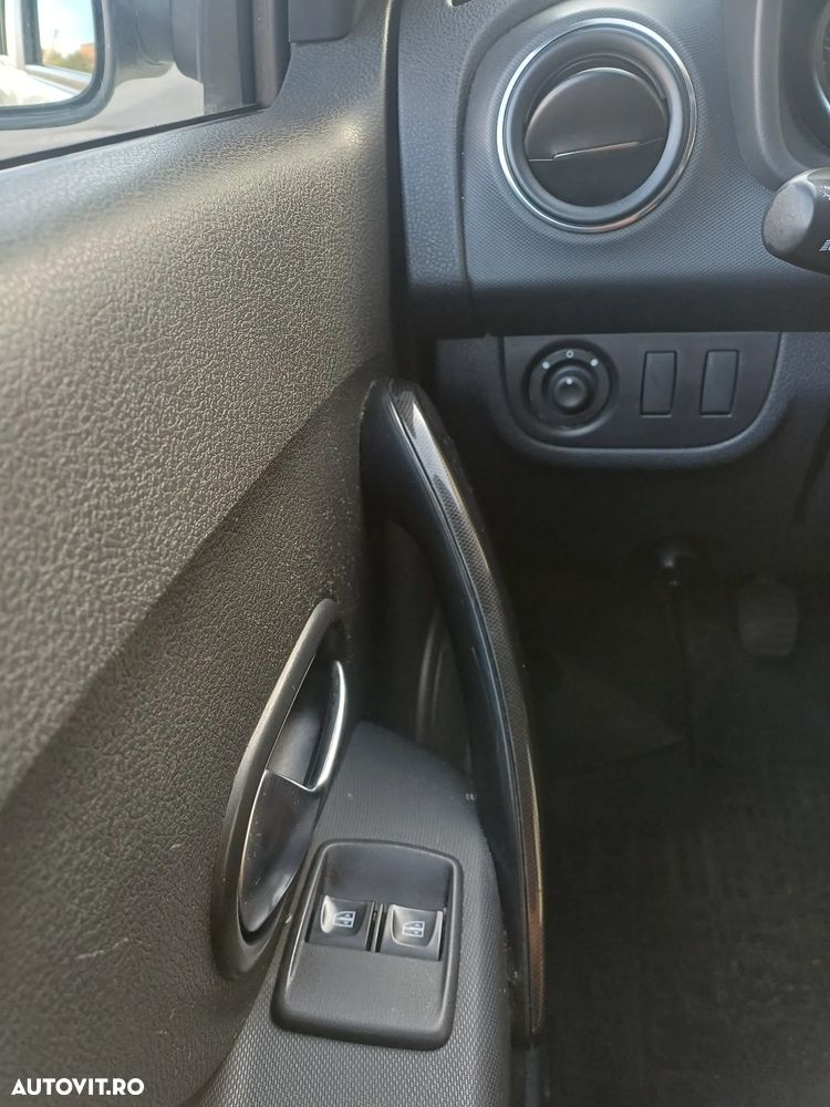 Dacia Logan 1.5 dCi Laureate - 9