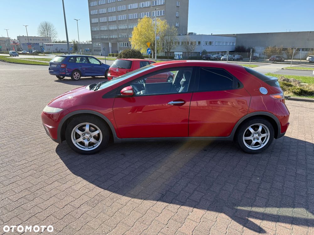 Honda Civic 1.8 Executive - 4