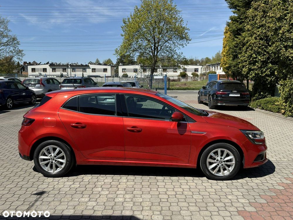 Renault Megane - 5