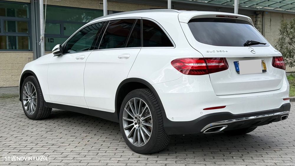 Mercedes-Benz GLC 250 d AMG Line 4-Matic - 24