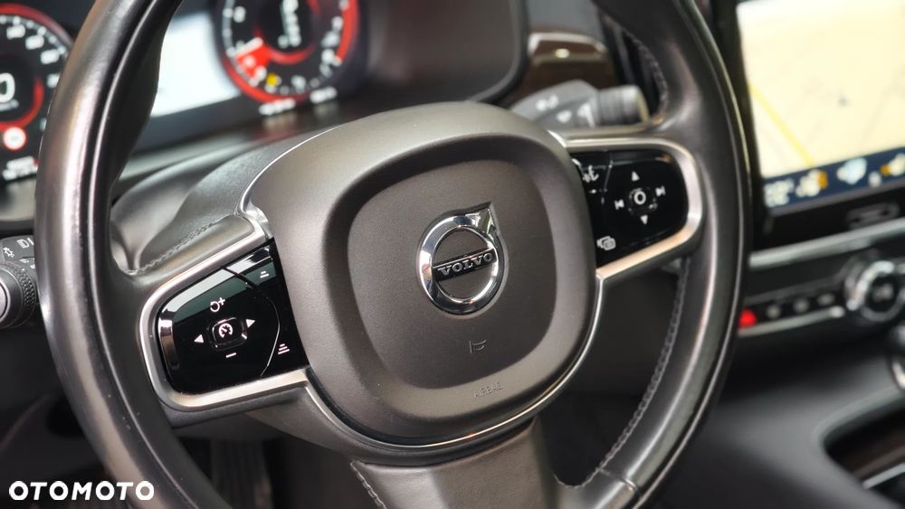 Volvo S90 - 35