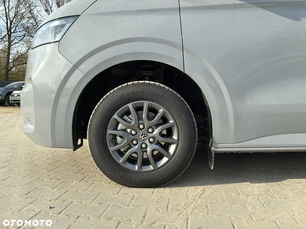 Volkswagen Caravelle - 13