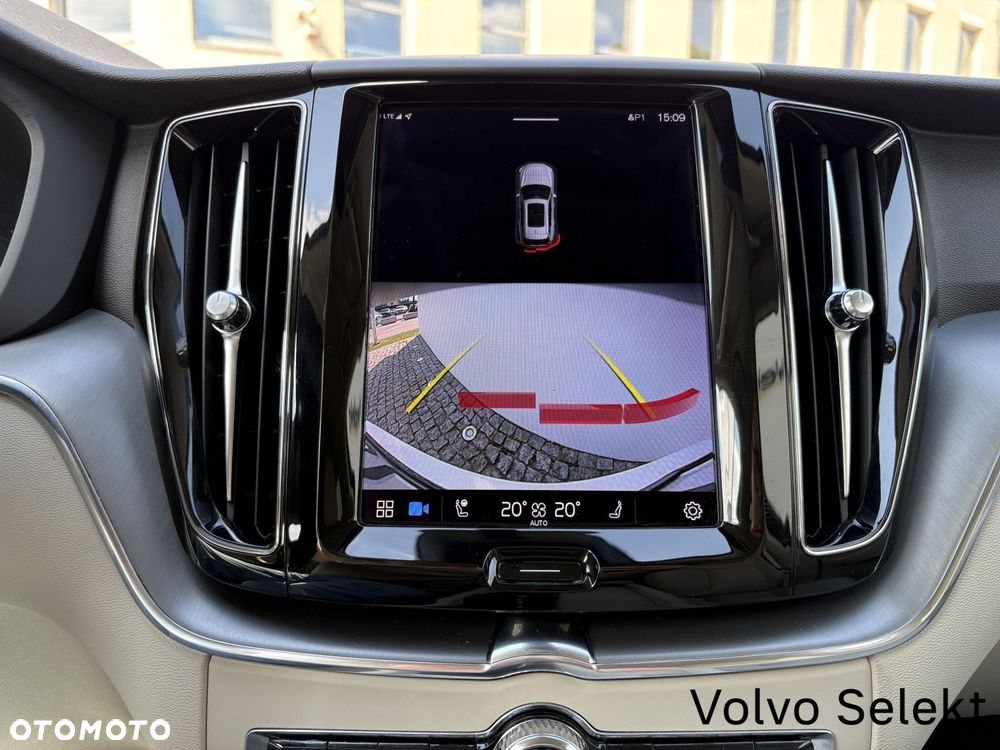 Volvo XC 60 - 12