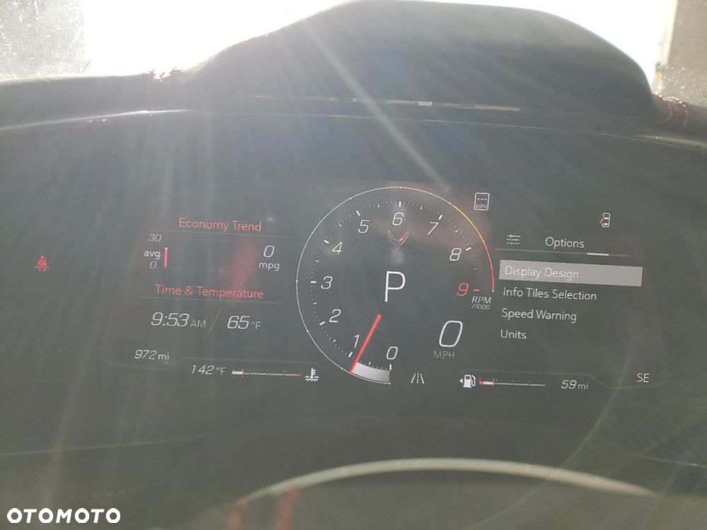 Chevrolet Corvette - 10