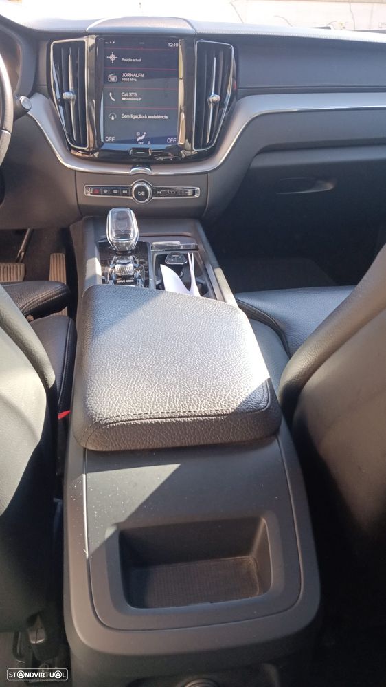 Volvo XC 60 2.0 T8 PHEV Inscription AWD - 11