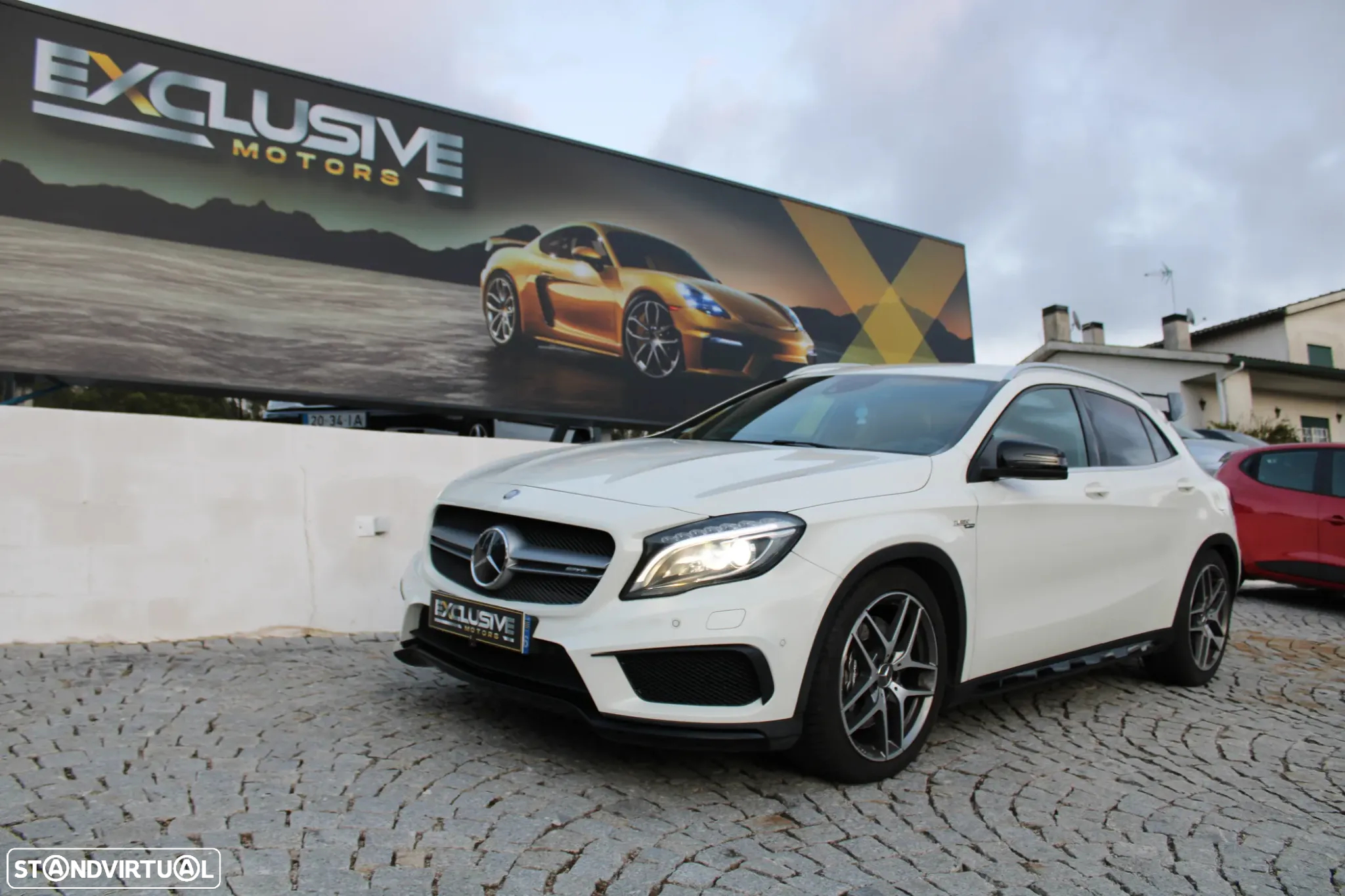 Mercedes-Benz GLA 45 AMG 4Matic 7G-DCT - 2