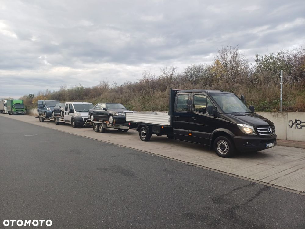 Mercedes-Benz Sprinter - 25