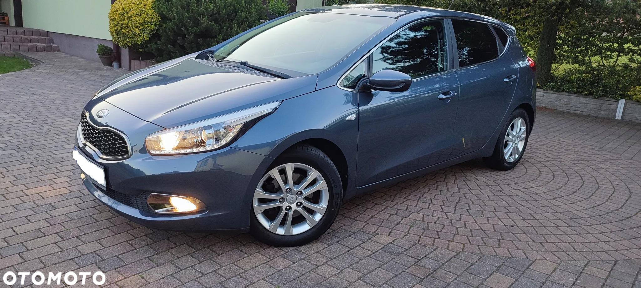 Kia Ceed 1.4 CVVT Dream Team Edition - 18