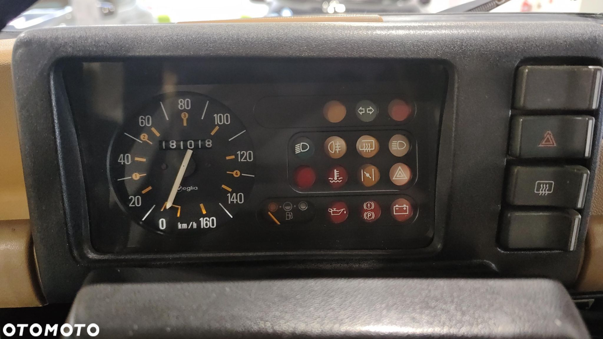 Renault 4 1.1 GTL - 14
