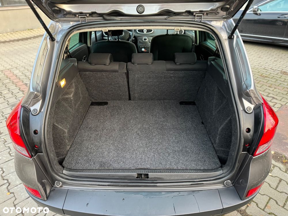 Renault Clio 1.2 16V 75 Expression - 15