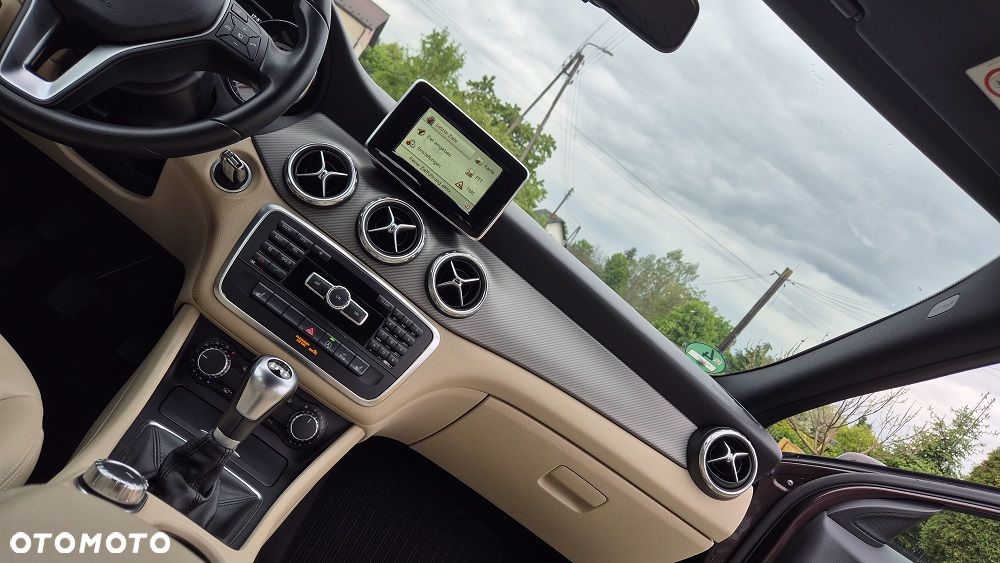Mercedes-Benz GLA 180 (CDI) d Urban - 7