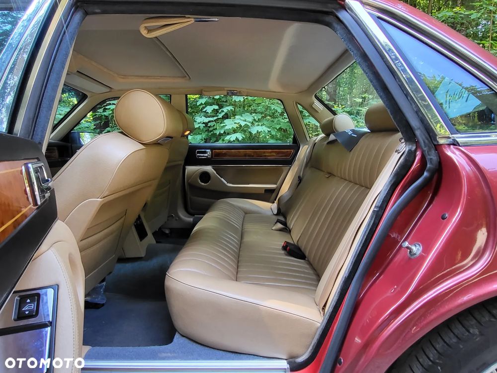 Jaguar XJ Soverign 3.2i - 10