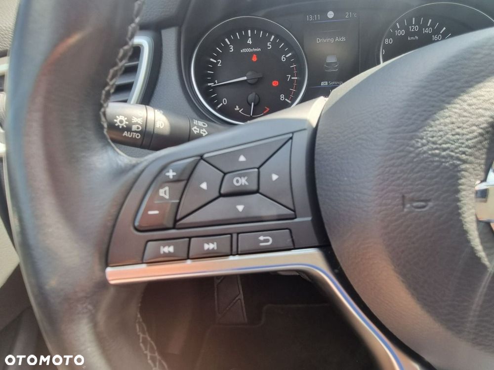 Nissan Qashqai 1.3 DIG-T Tekna - 16