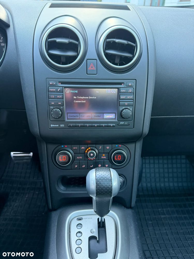 Nissan Qashqai - 11