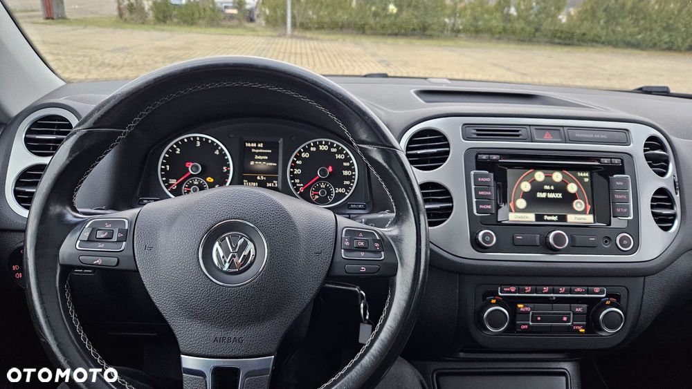 Volkswagen Tiguan 2.0 TDI DPF BlueMotion Technology Cup Sport & Style - 21