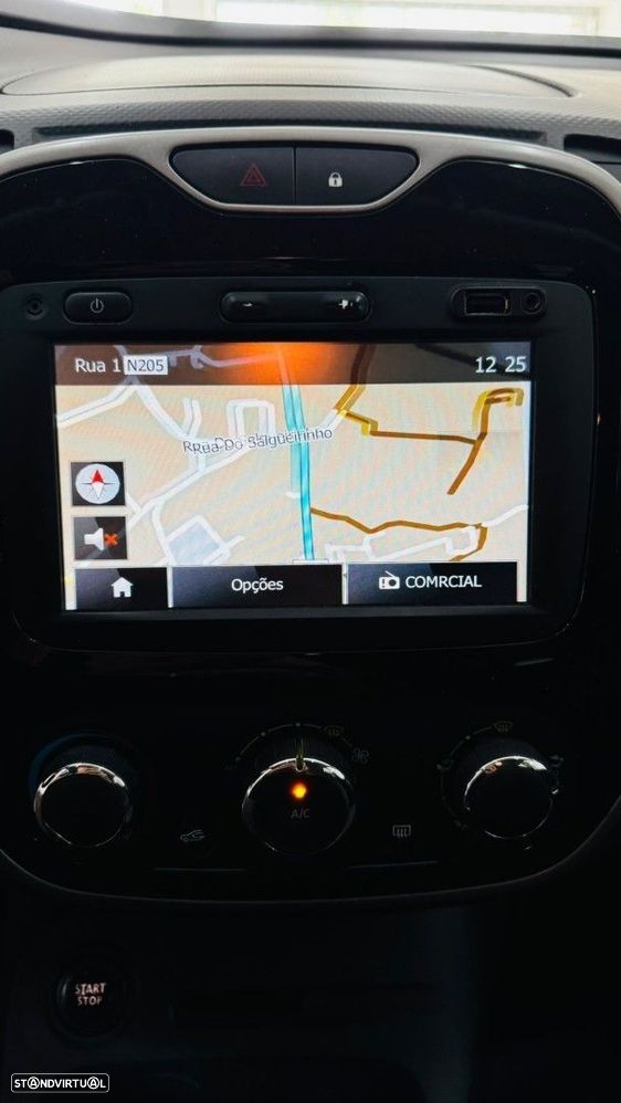 Renault Captur 1.5 dCi Exclusive - 12